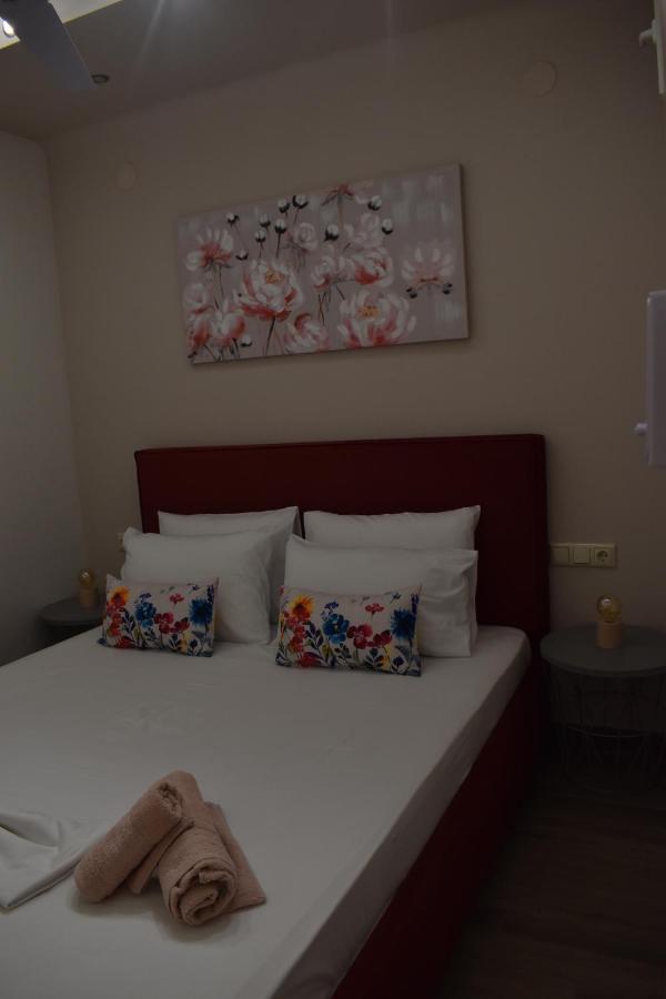 Relaxo Maisonette Rhodi Néa Péramos 外观 照片